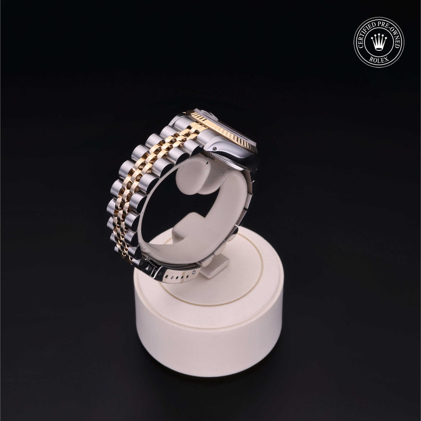 1991, 26 mm, Oystersteel/Yellow Gold
 1991, 26 mm, Oystersteel/Yellow Gold