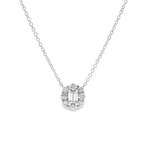 This gorgeous 18k white gold necklace features 8 round brilliant cu...