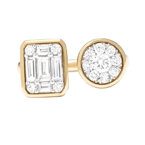 This gorgeous 18k yellow gold open ring features round brilliant cu...