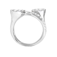 This gorgeous 18k white gold fashion ring features round brilliant ...