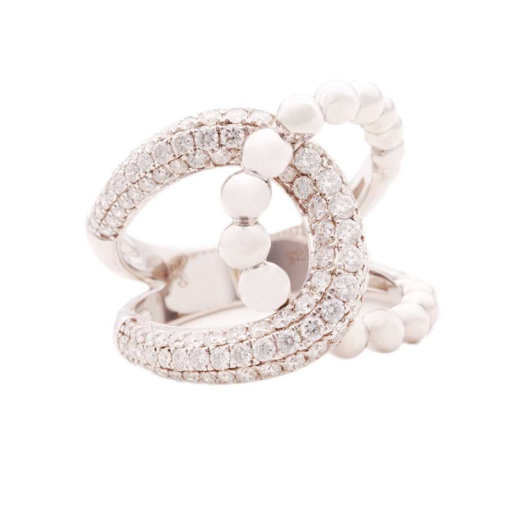This gorgeous 18k white gold fashion ring features 92 stunning roun...