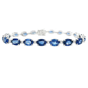 This beautiful 18k white gold bracelet features alternating sapphir...