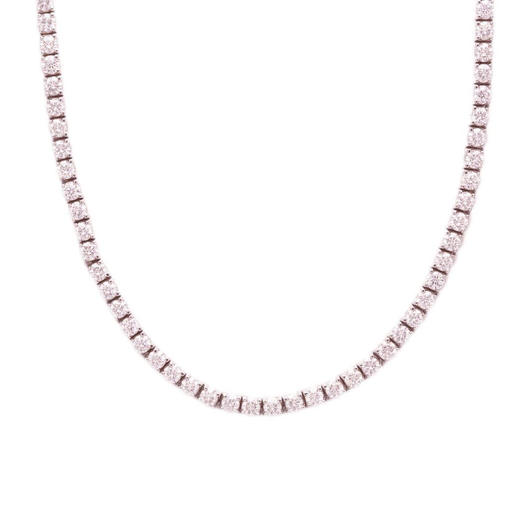 This stunning 18k white gold necklace features 153 round brilliant ...