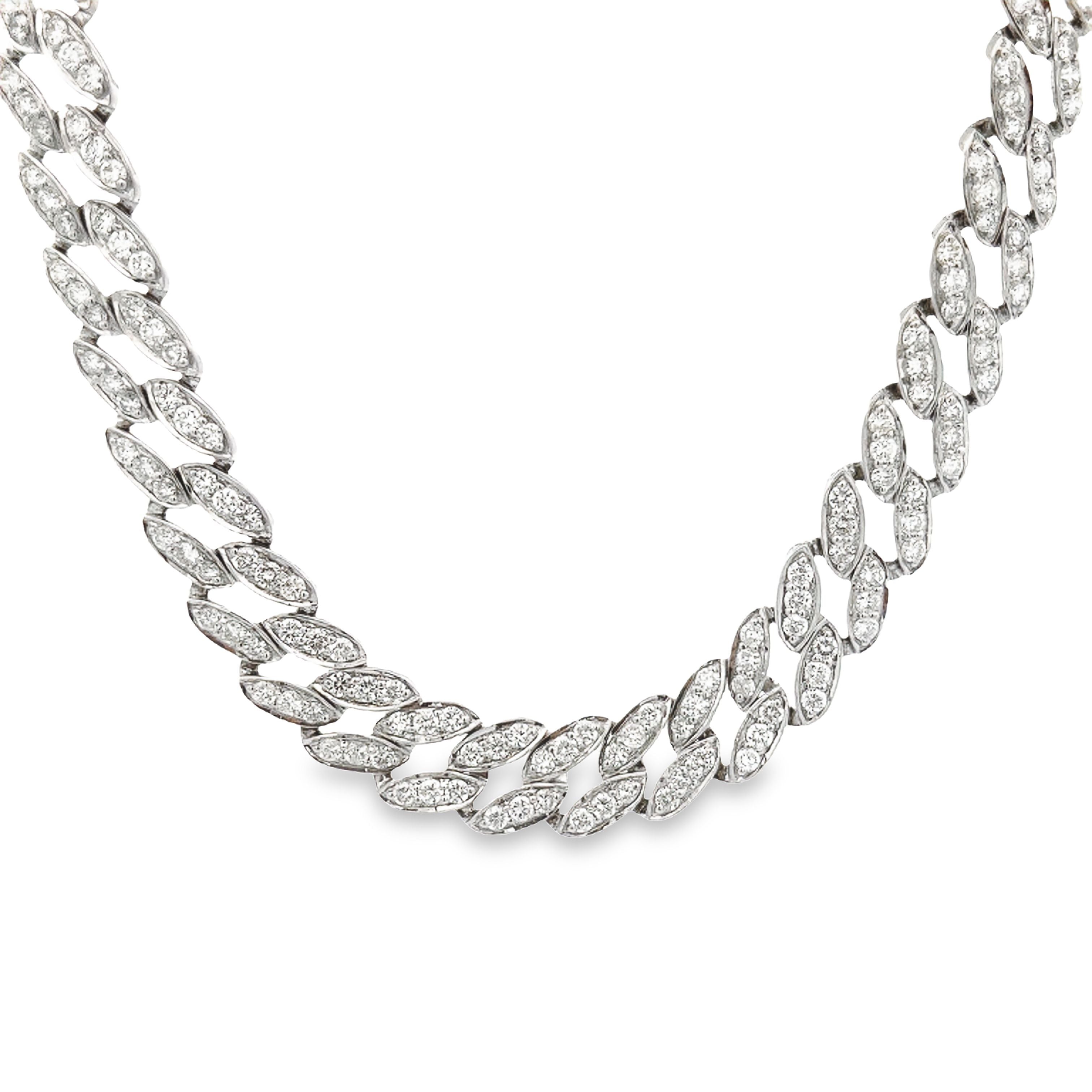 Round P0562 18K White Gold Infinity Diamond Pendant for Regular Wear at Rs  11000 in Mumbai