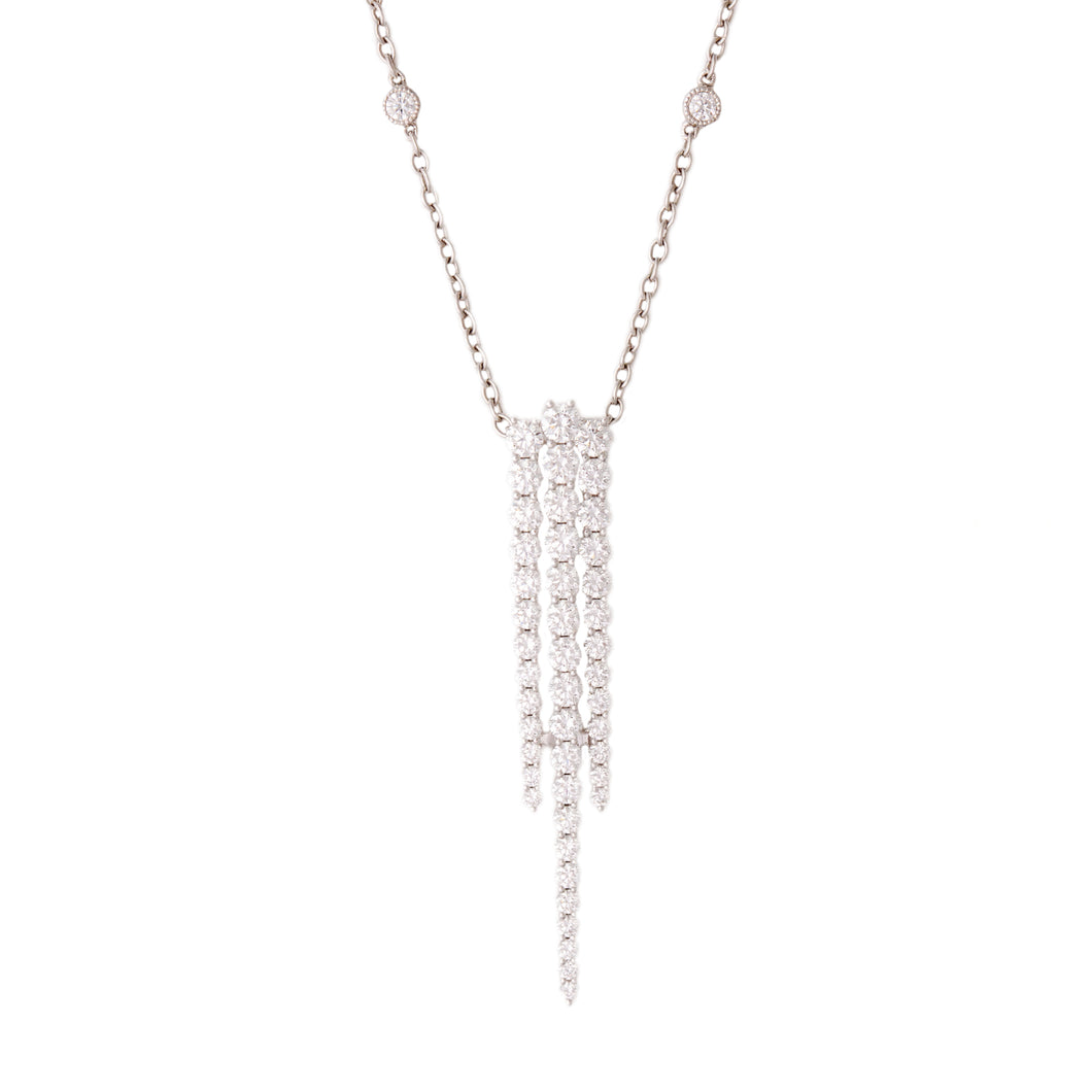 This gorgeous 18k white gold necklace features round brilliant cut ...