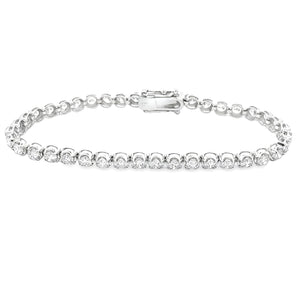 This 14k white gold diamond bracelet features round brilliant cut d...