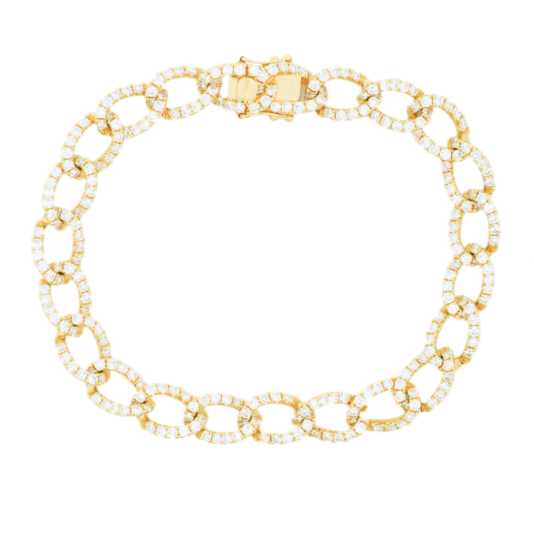 This 14k yellow gold curb link bracelet features 276 pave-set diamo...