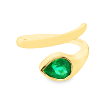 .76ct 18k Yellow Gold Emerald Snake Ring