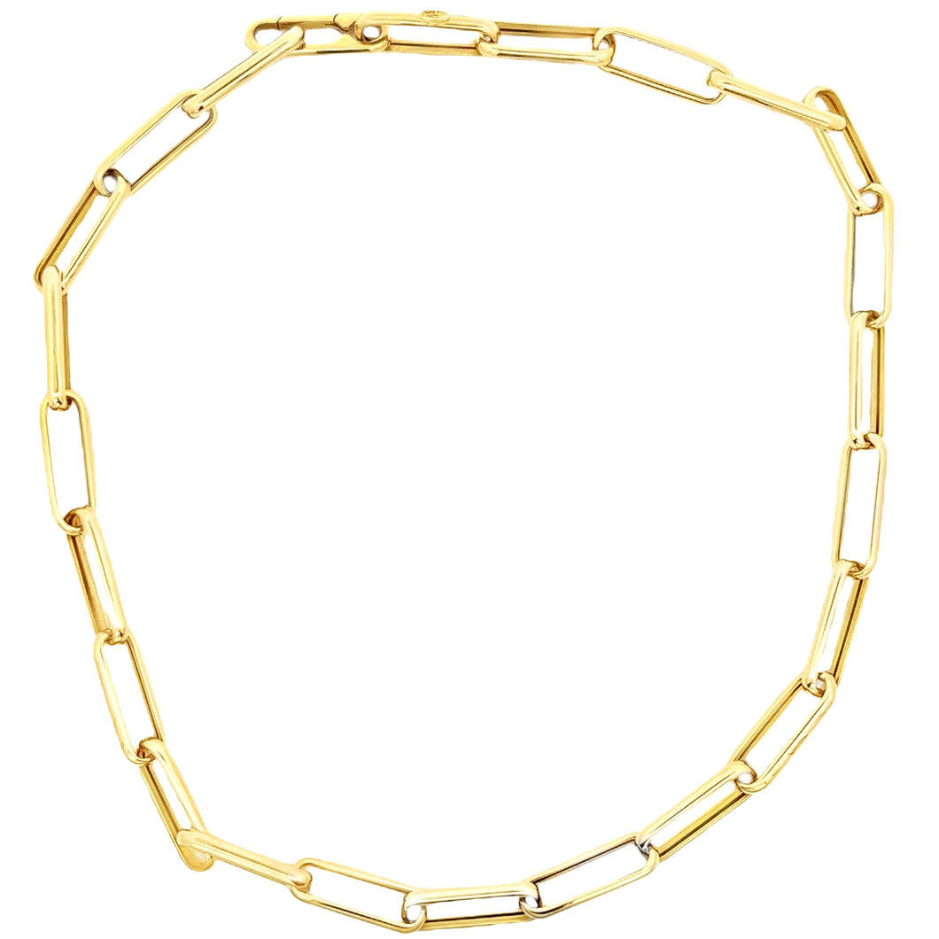 This 14k yellow gold necklace features oval links. 
Necklace measur...