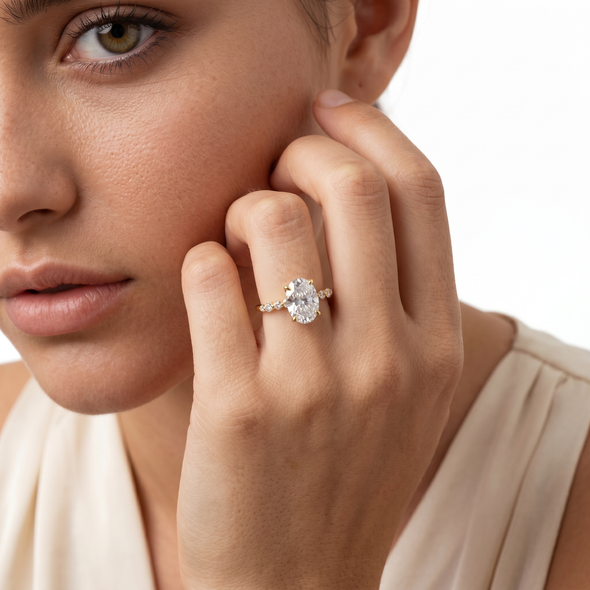 Tacori Oval Solitaire Diamond Engagement Ring — photo 2 of 3
