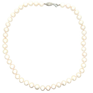 8.5x9mm cultured pearl necklace that measures 18