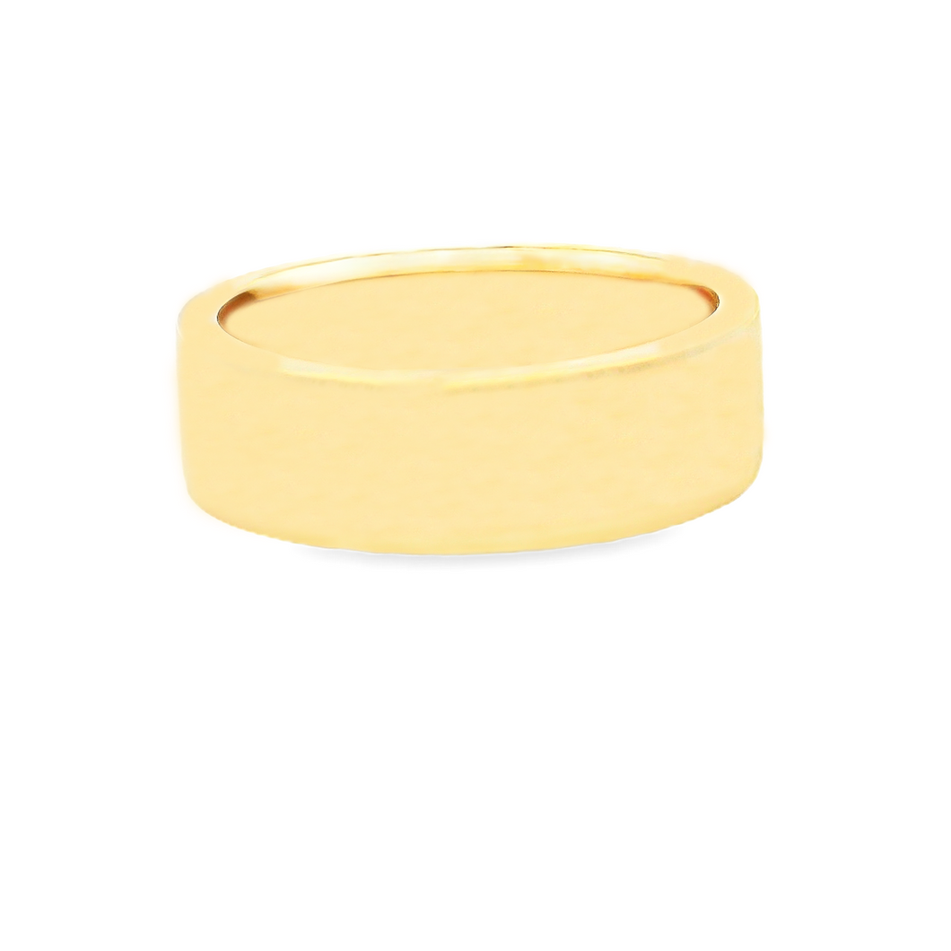 This classic 14k yellow gold band is simple, yet easy to style. 