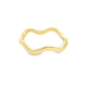 Simple and stylish 14k yellow gold zig zag ring.