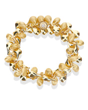 One of Nanis masterpieces, TRASFORMISTA masterfully sublimates luxu...