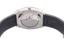 

41mm

Stainless steel

Sapphire crystal
Automatic movement

Date ...