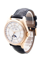 

40mm

18k Rose gold
Sapphire crystal
Automatic movement
Silver ro...