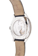 
40mm

Stainless Steel

Water Resistant to 100m
Sapphire crystal
Au...