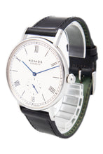 
38.5mm

Stainless Steel
Sapphire crystal
Water Resistance 50m
Auto...