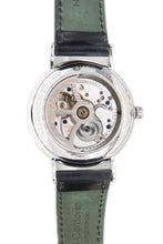 
38.5mm

Stainless Steel
Sapphire crystal
Water Resistance 50m
Auto...