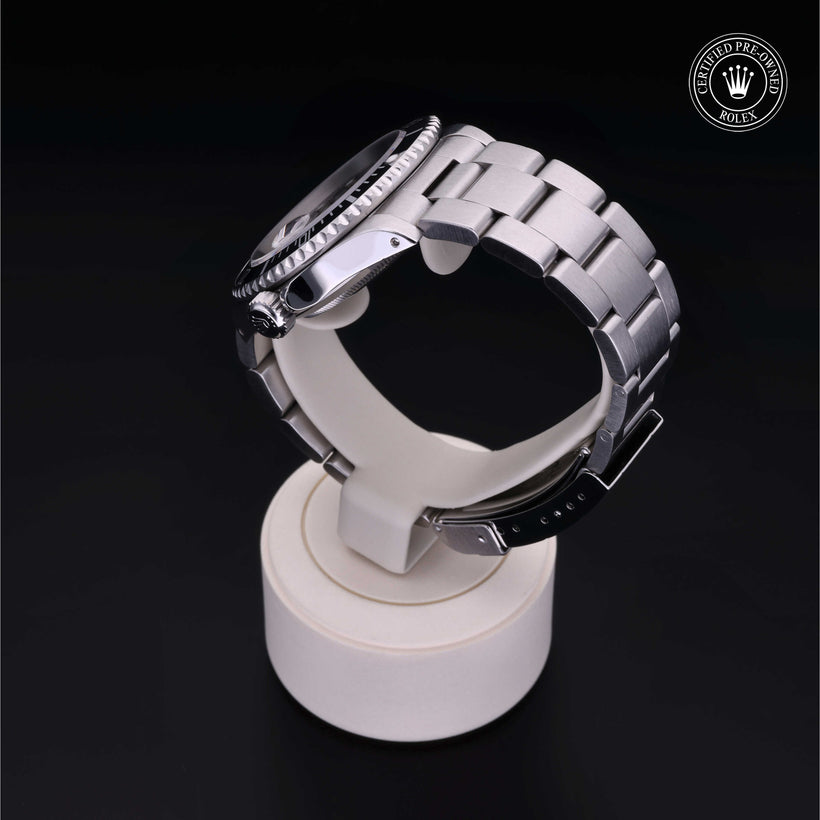1999, 40 mm, Oystersteel


