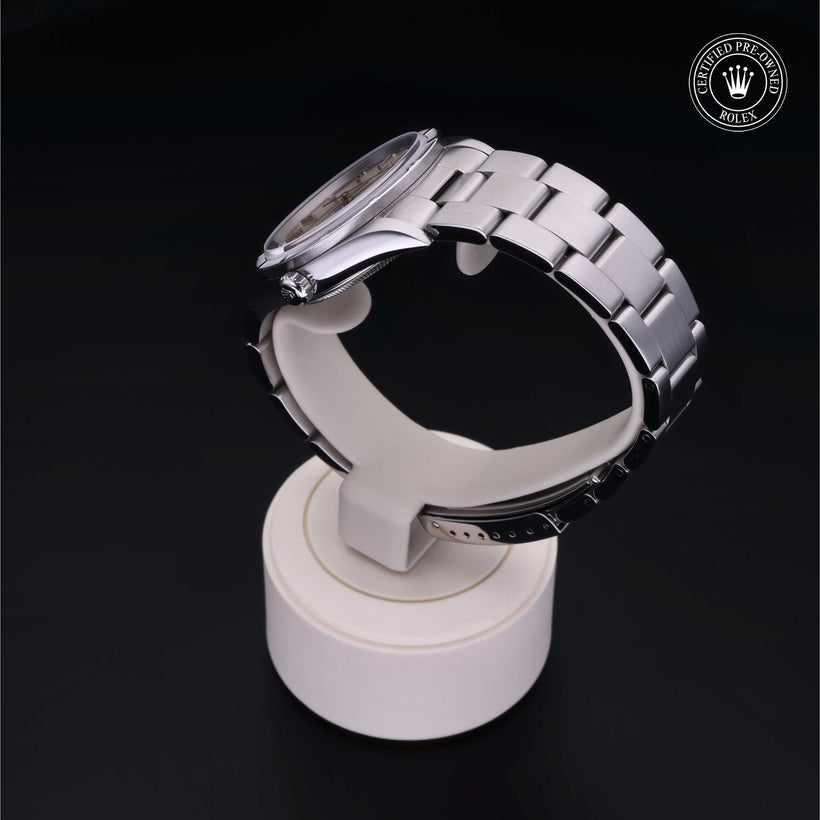 2001, 34 mm, Oystersteel


