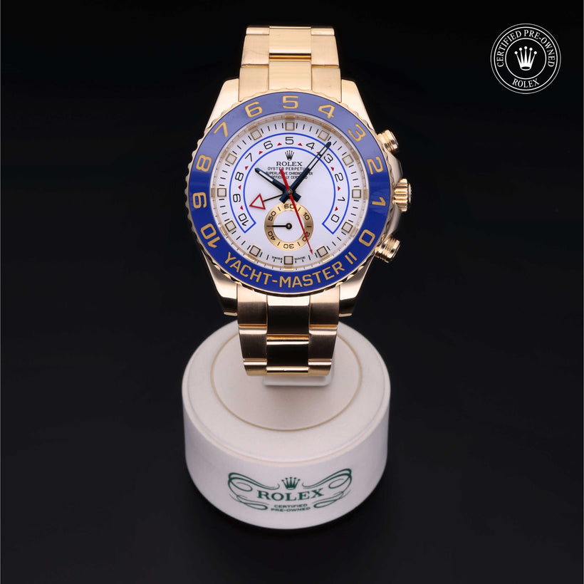2013, 44 mm, Yellow Gold


