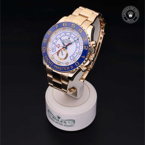 2013, 44 mm, Yellow Gold


