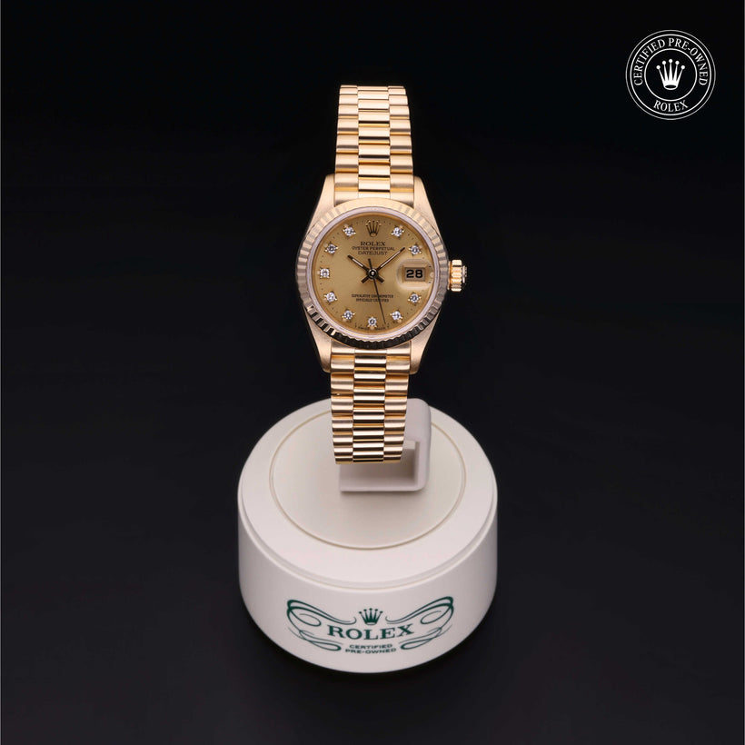 1989, 26 mm, Yellow Gold


