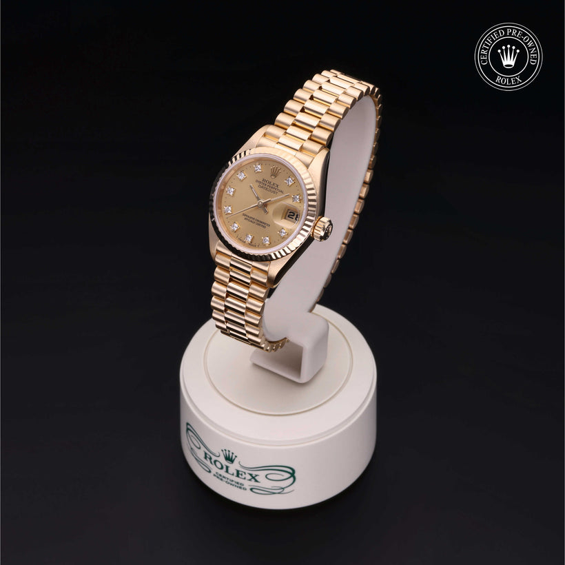 1989, 26 mm, Yellow Gold


