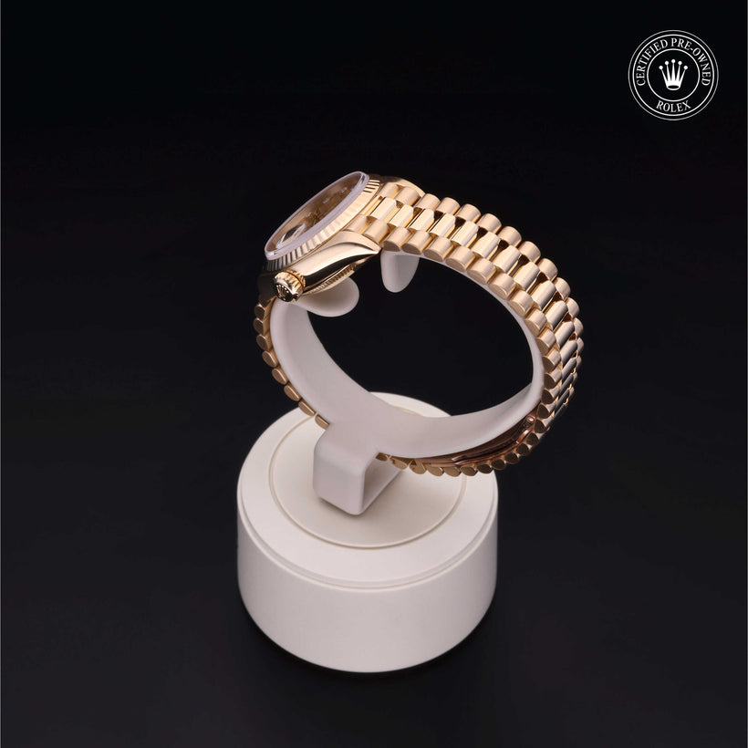 1989, 26 mm, Yellow Gold


