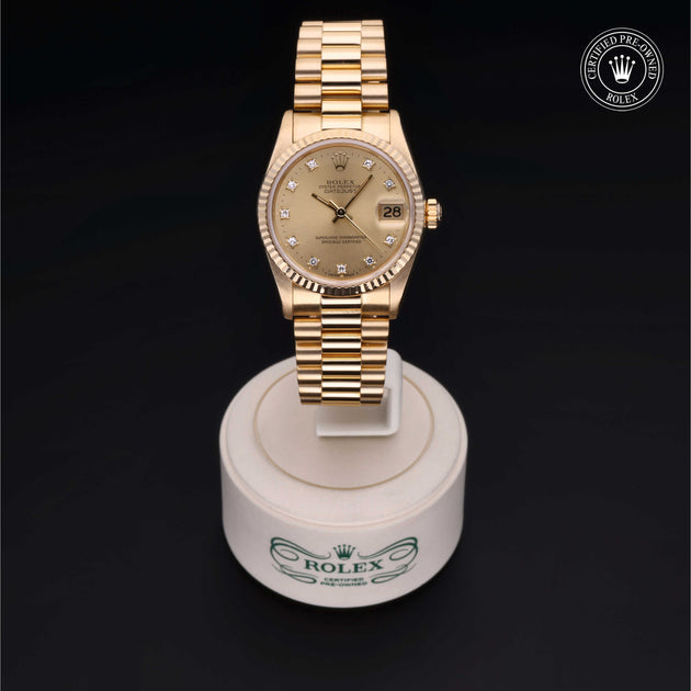 1987, 31 mm, Yellow Gold


