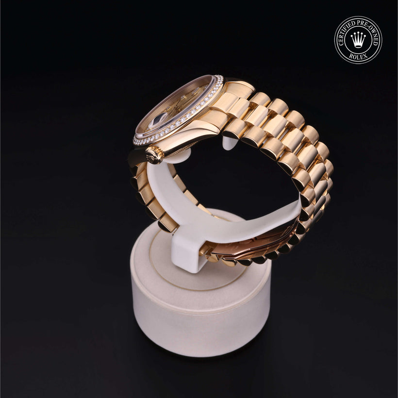 2003, 36mm, Yellow Gold


