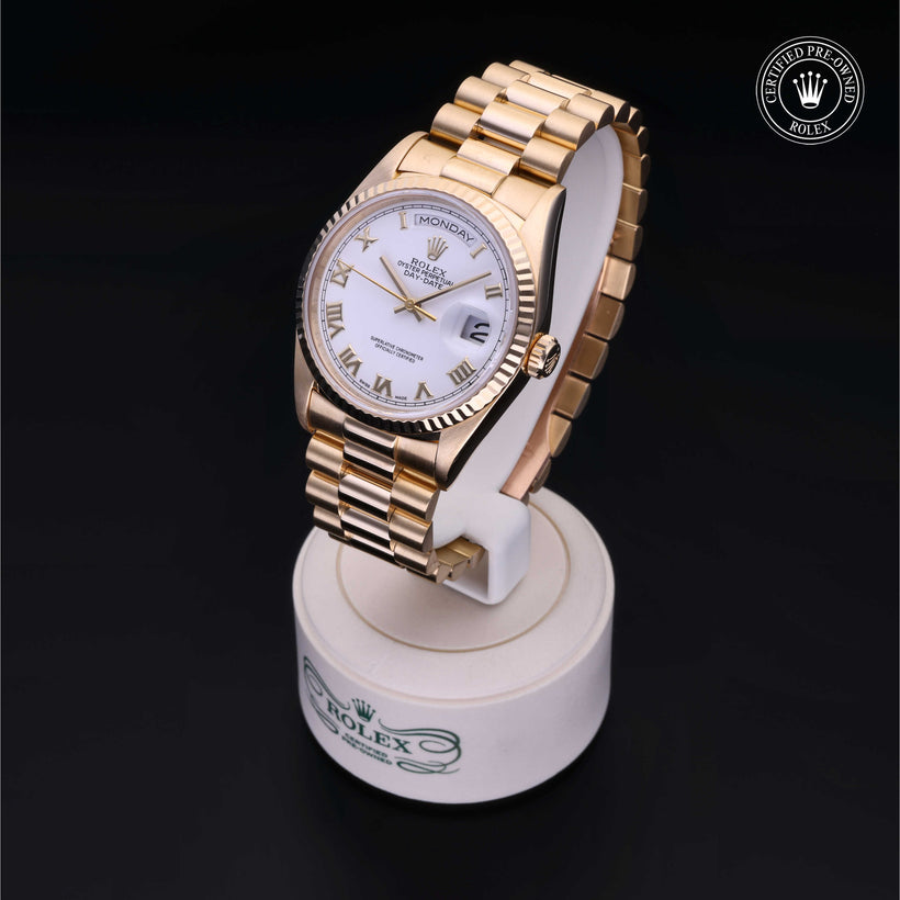 1998, 36mm, Yellow Gold


