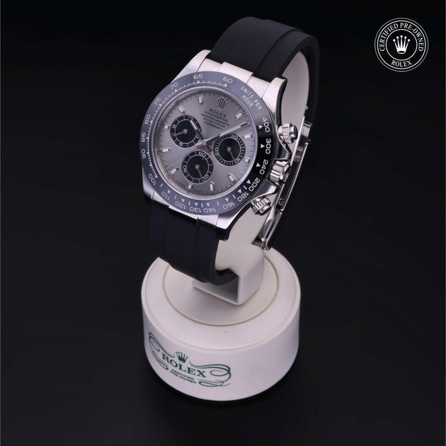 2019, 40 mm, White Gold


