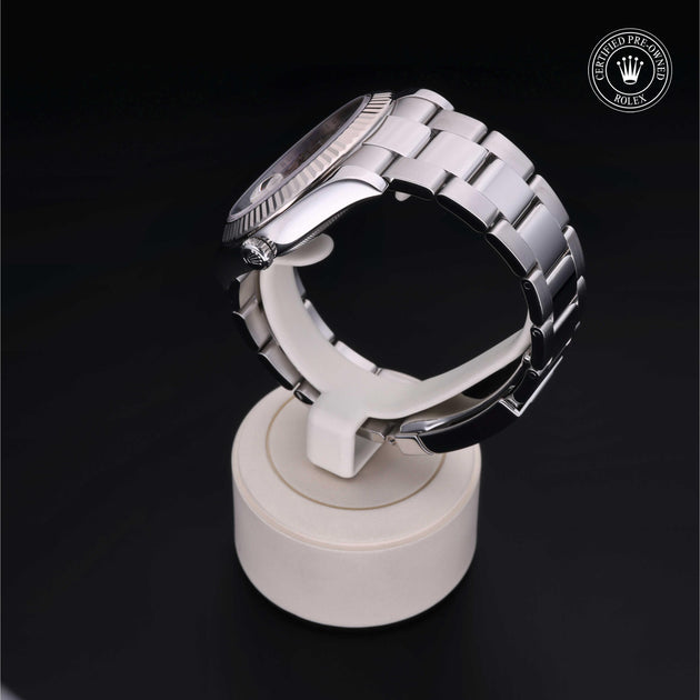 2011, 41 mm, Oystersteel/White Gold


