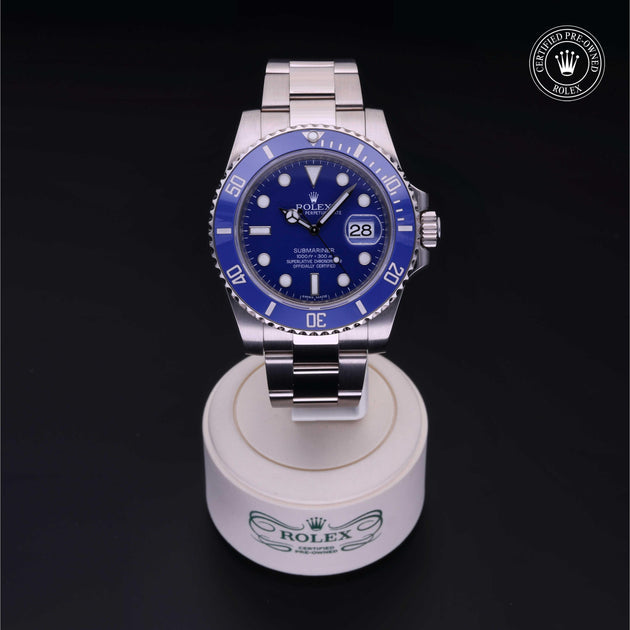 2011, 40 mm, 18k White Gold


