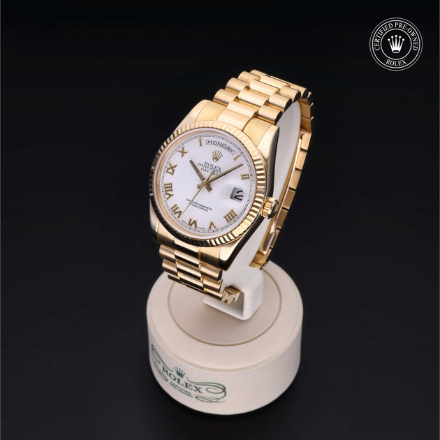 2004, 36mm, Yellow Gold


