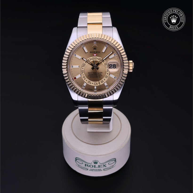 2018, 42 mm, Oystersteel/Yellow Gold


