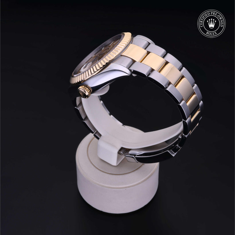 2018, 42 mm, Oystersteel/Yellow Gold


