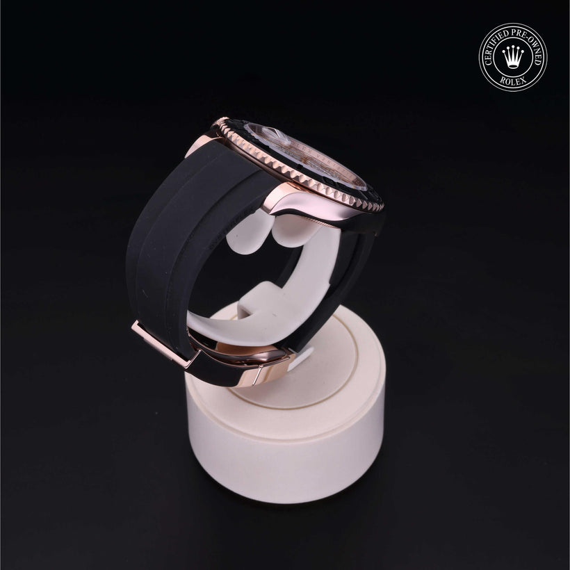 2021, 40 mm, Everose Gold


