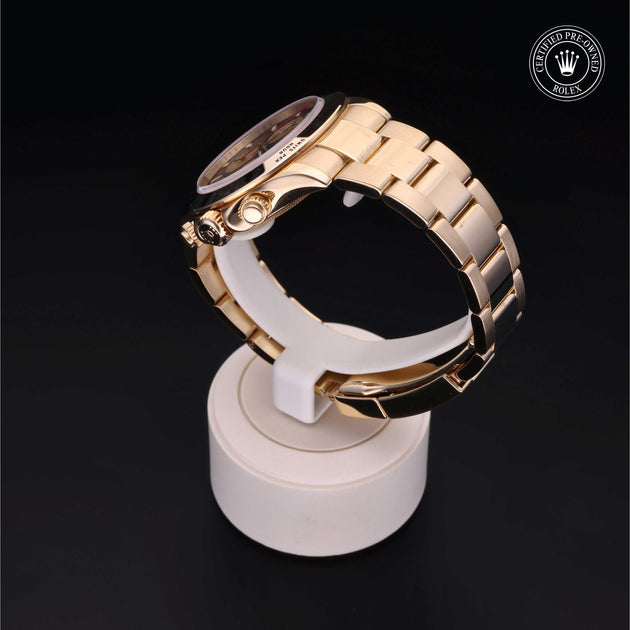 2014, 40 mm, Yellow Gold


