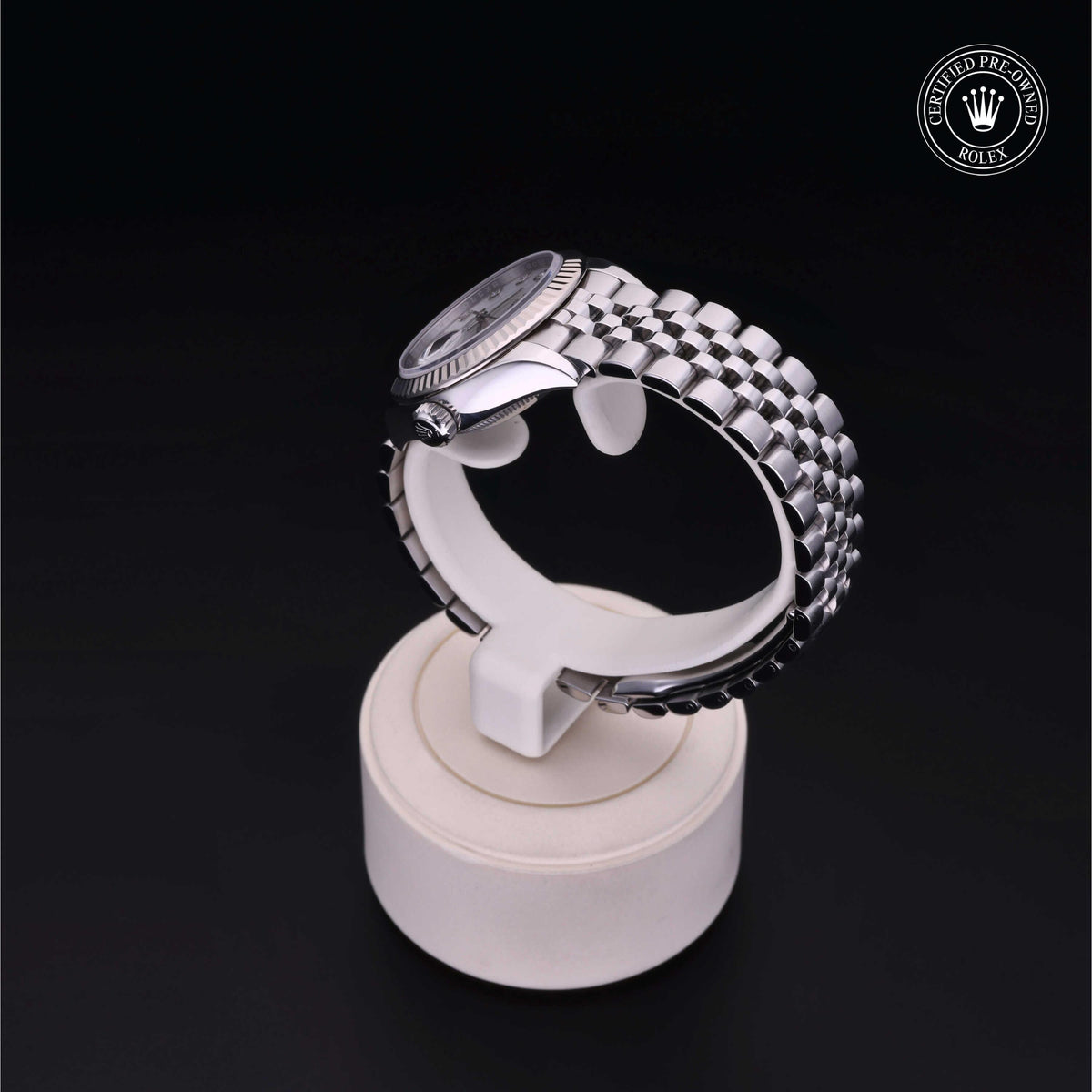 Rolex Certified Pre-Owned Lady-Datejust 28 M279174 in Oystersteel with white mother-of-pearl dial, image 4 of 41