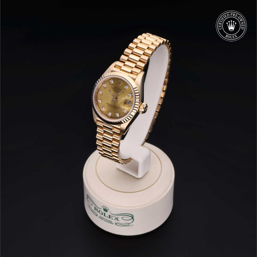 1993, 26 mm, Yellow Gold


