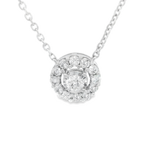 This beautiful 14k white gold necklace features a round brilliant c...