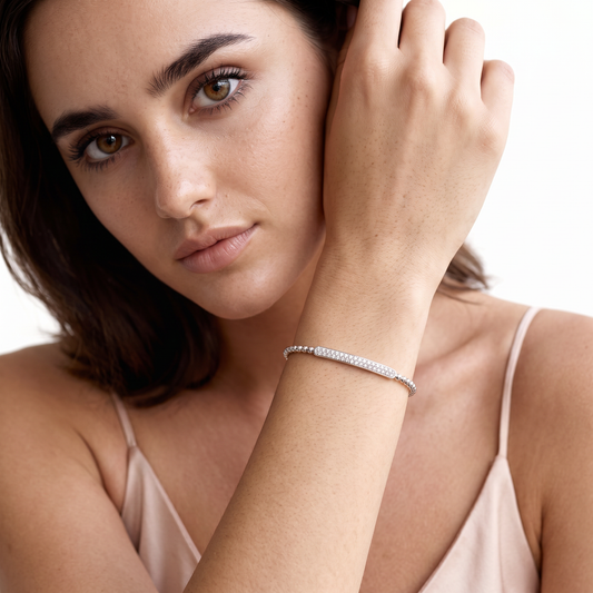 170-4224 1.06ct 18k White Gold Diamond Bar Bangle worn on model