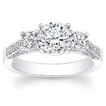 3-Stone Round Brilliant Cut Diamond Engagement Ring