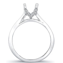Solitaire Diamond Setting w/ Pave Profile Accents