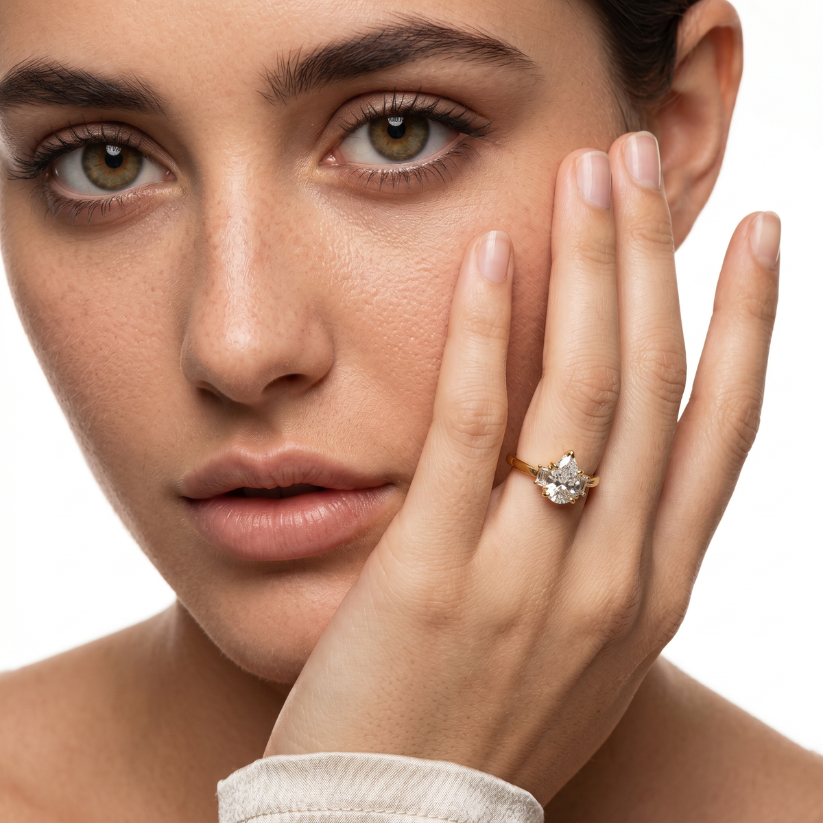 Tacori Three Stone Diamond Engagement Ring — photo 2 of 3