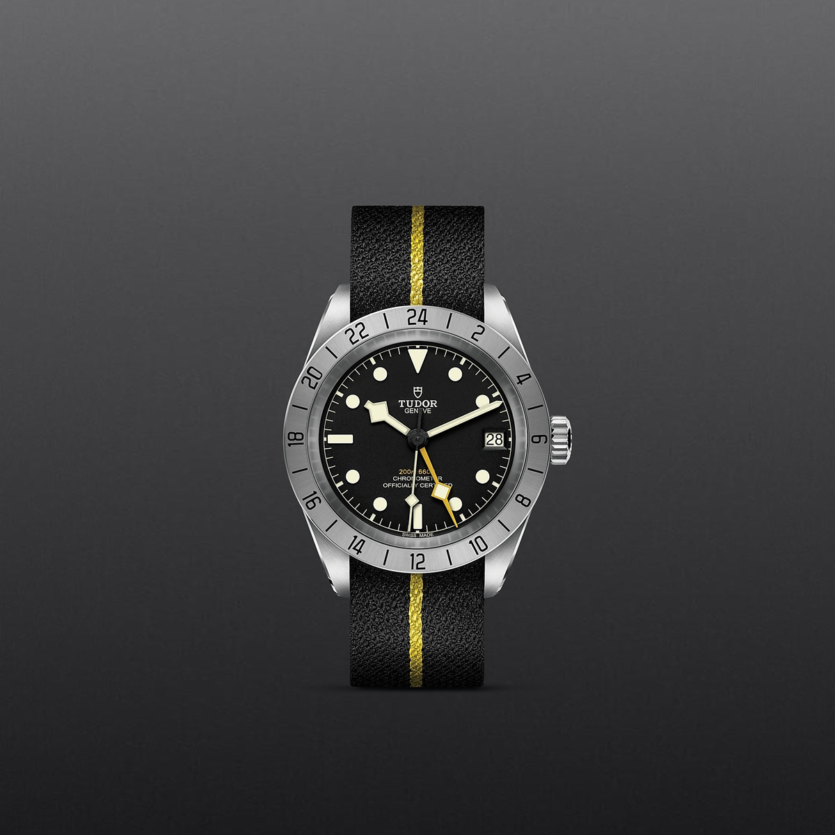 Tudor Black Bay Pro — photo 2 of 5