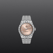 Tudor Royal